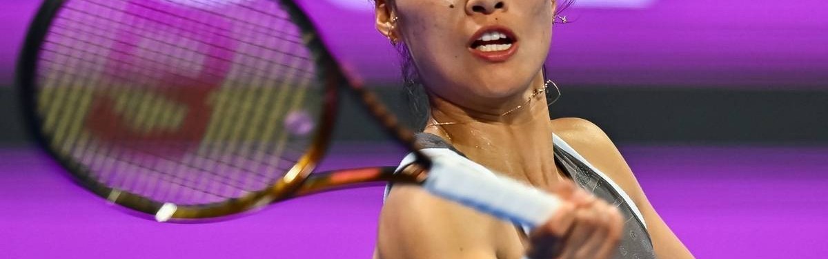 0-2！亚洲大满贯冠军爆冷出局，郑钦文遭遇前世界第1，难逃一轮游