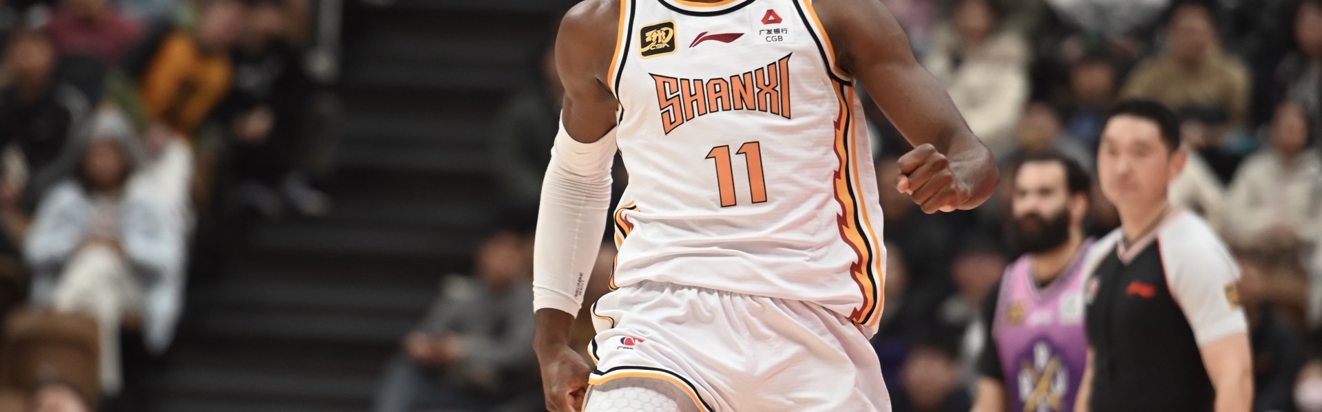 状态火热！迪亚洛打满首节6中4拿下11分4板1助1断