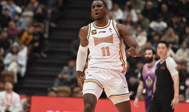 状态火热！迪亚洛打满首节6中4拿下11分4板1助1断