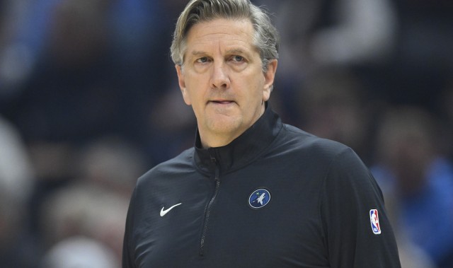 狼三崩？森林狼第三节半节被打27-4 瞬间丧失领先优势还输了12分