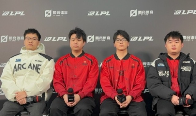 FPX败者群访 shad0w：重回赛场的感觉很爽，但是今天的表现不满意