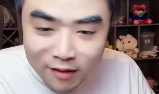 爆！涵艺与朱开连麦：IG高管说组队奔世界冠军去的！daney就是条丧家之犬，他才是最大的CS