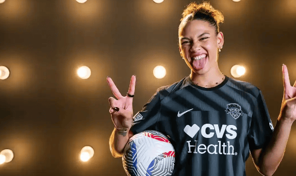 官宣，罗德曼女儿恋情曝光，男方帅气，网球国手，郑钦文好友