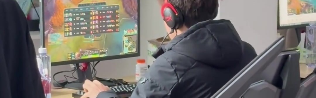 BLG工作人员更新视频：Bin哥一大早就开启了Rank训练模式