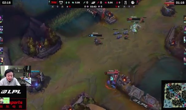 惹到什么团体了🤔水晶哥看iG胜FPX：RK打挺好的 为什么一直喷他