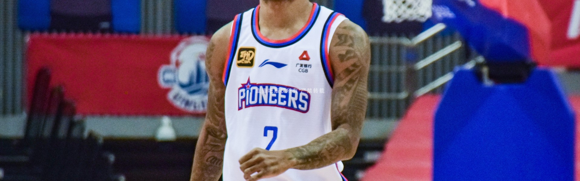 犯满离场难救主！哈姆雷特12中6拿到24分8助攻