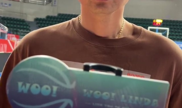 刘炜：哈雷尔今晚会迎来首秀 但会控制他的上场时间