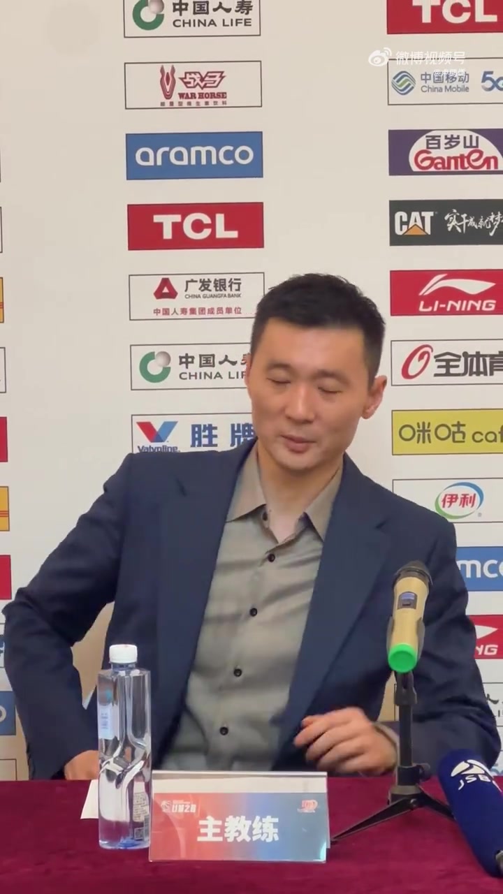 刘炜：此役打出了团队篮球 球队在往好的方向走 希望再有好的结果